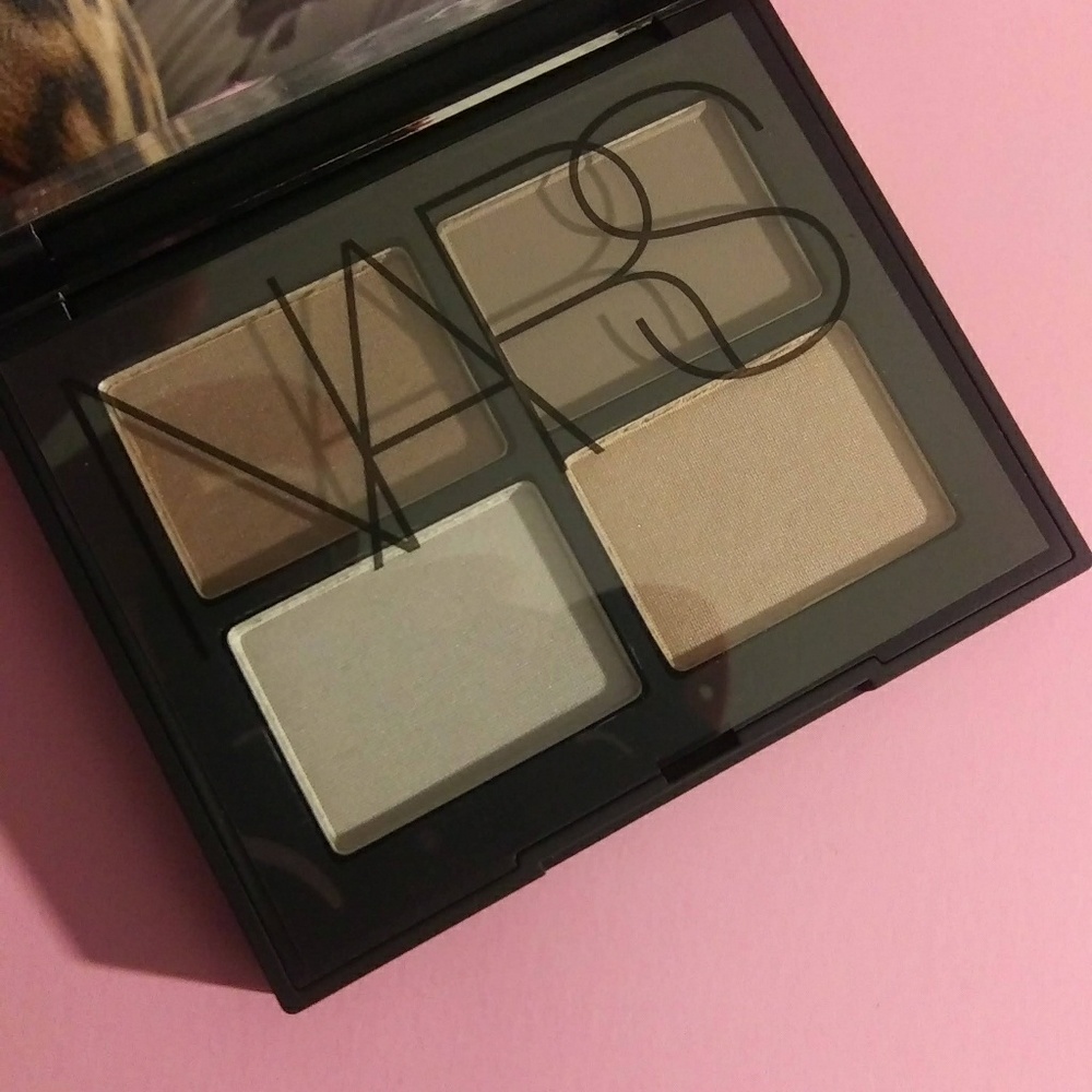 Mars eyeshadow quad